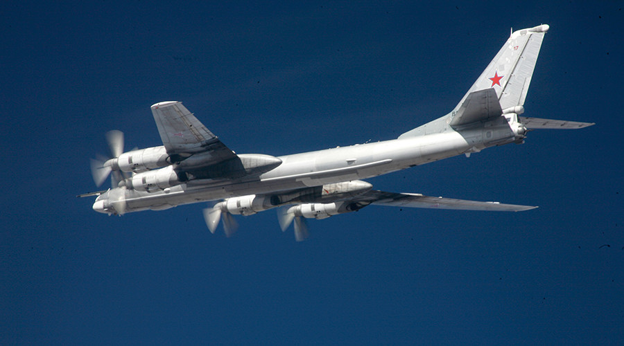 Russian Bombers Destroy Terrorists Bases in Syria’s Idlib, Deir ez-Zor