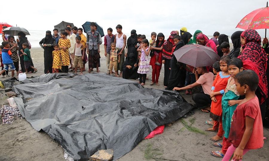 Myanmar Blocks UN Aids as Army Continues Slaughtering Rohingyas