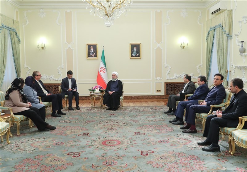 روحاني يأمل أن يؤثر قرار محكمة العدل الدولية المؤقت على تصرفات أمريكا غير القانونية