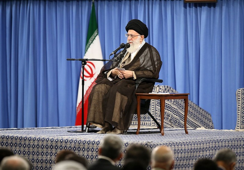آية الله خامنئي: الهدف الأهم للعدو هو تقديم صورة مغايرة للأوضاع في إيران