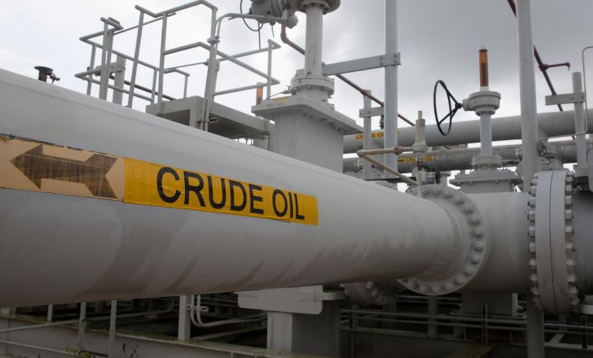 India Buys 75% Less US Oil, Loads up on Iran Crude