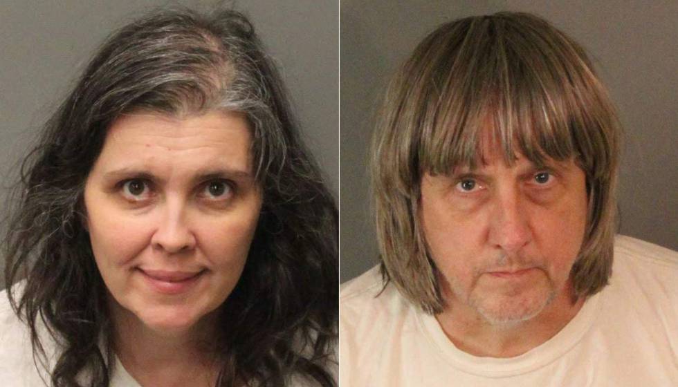 Detuvieron a una pareja en California que tuvo a sus 13 hijos encadenados y desnutridos
