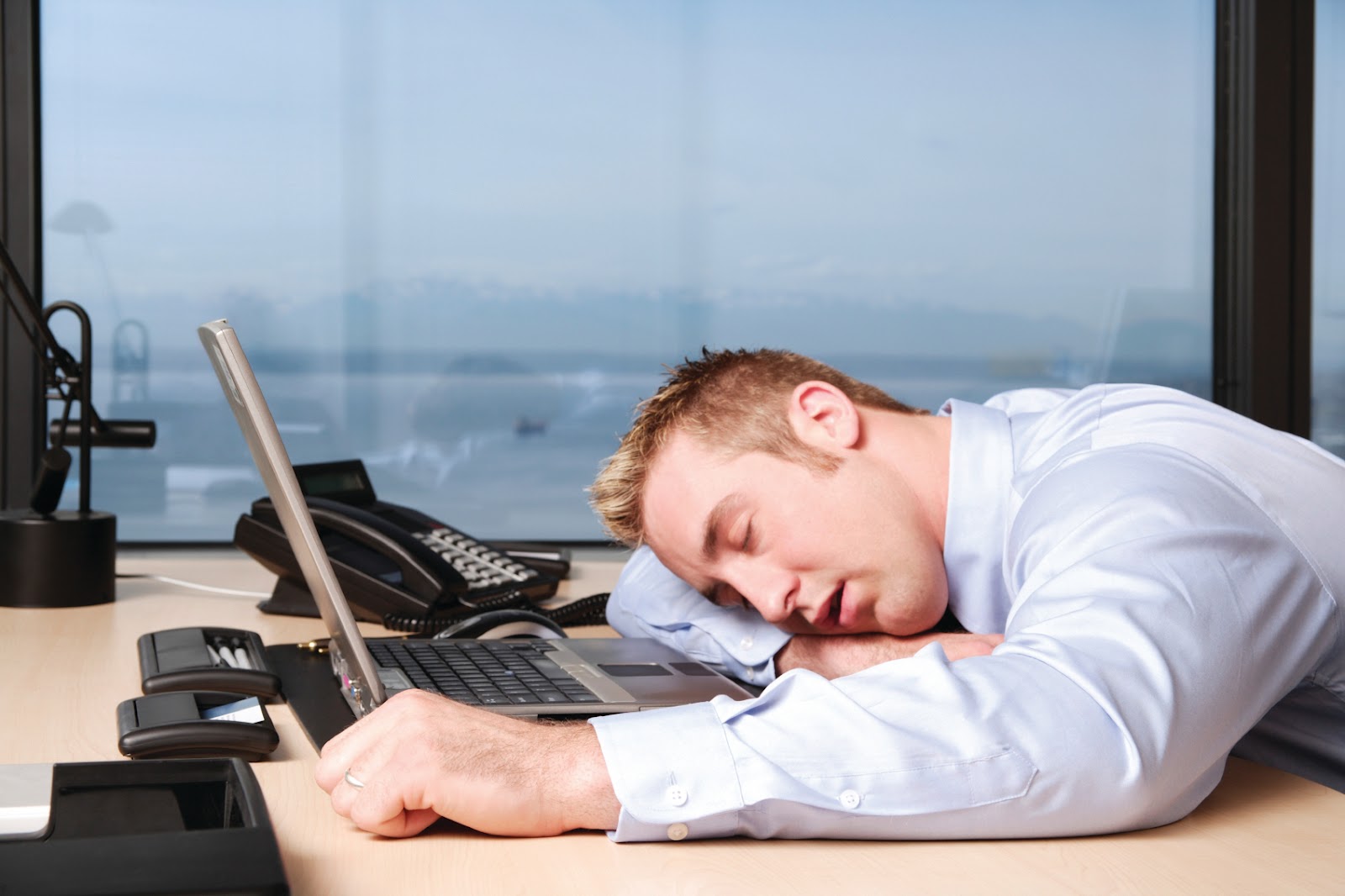 كثرة النوم تدل على مخاطر صحية
