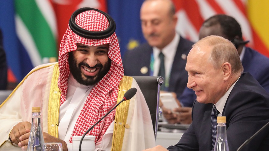 Moscow, Riyadh Agreed to Keep Oil Production Low: Putin