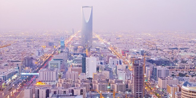 هروب جماعي للمستثمرين والأثرياء من السعودية.. الأسباب والتداعیات