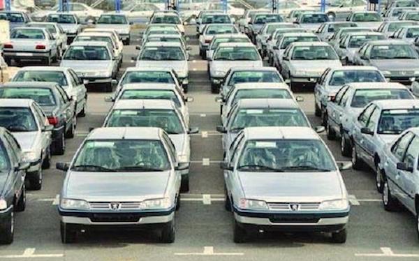 بيجو تدعو إيران لانتاج سياراتها في الجزائر
