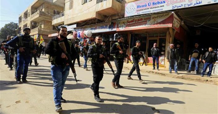 Fuerzas kurdas y el Ejército sirio acuerdan establecer seguridad en Afrin