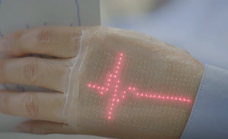 Esta piel electrónica puede mostrar un electrocardiograma en tu mano