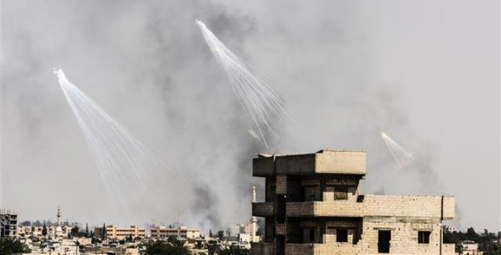 Ataque de coalición estadounidense deja al menos 29 civiles muertos en Deir al-Zur