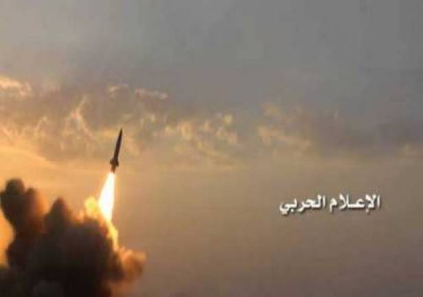 صاروخ باليستي يمني يستهدف شركة أرامكو السعودية