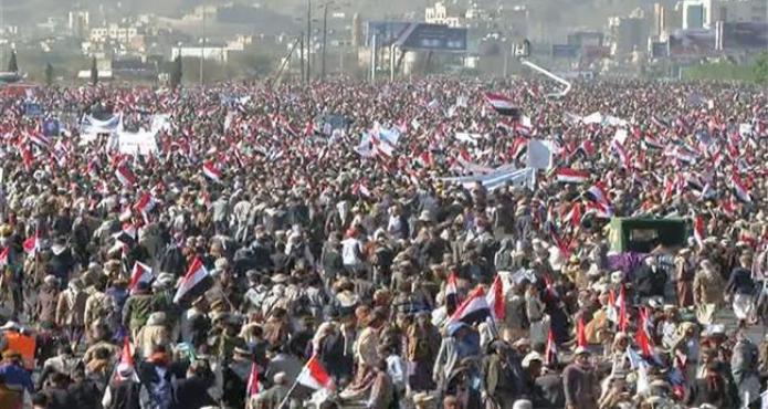Masiva manifestación en Yemen, en el tercer aniversario del inicio de la guerra saudí