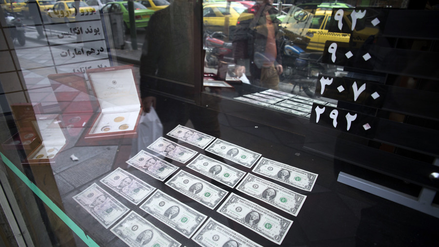 Iran Imposes Ban on US Dollar in Import Trade