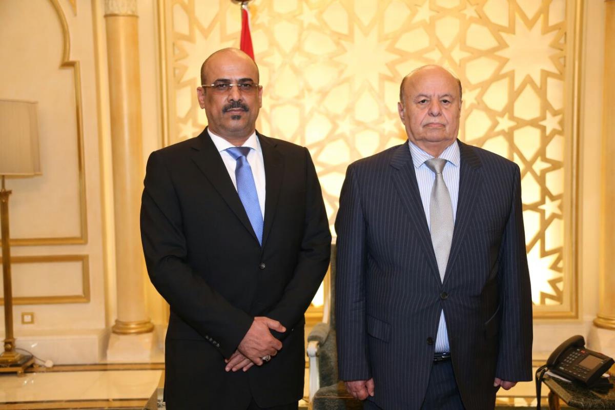 وزير الداخلية اليمني: هادي ليس سفير اليمن في الرياض وعليه العودة إلى عدن