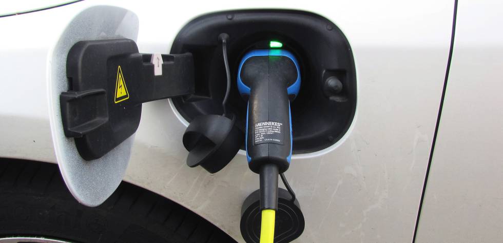 ¿Cómo afecta la compra de un coche eléctrico a tu bolsillo?
