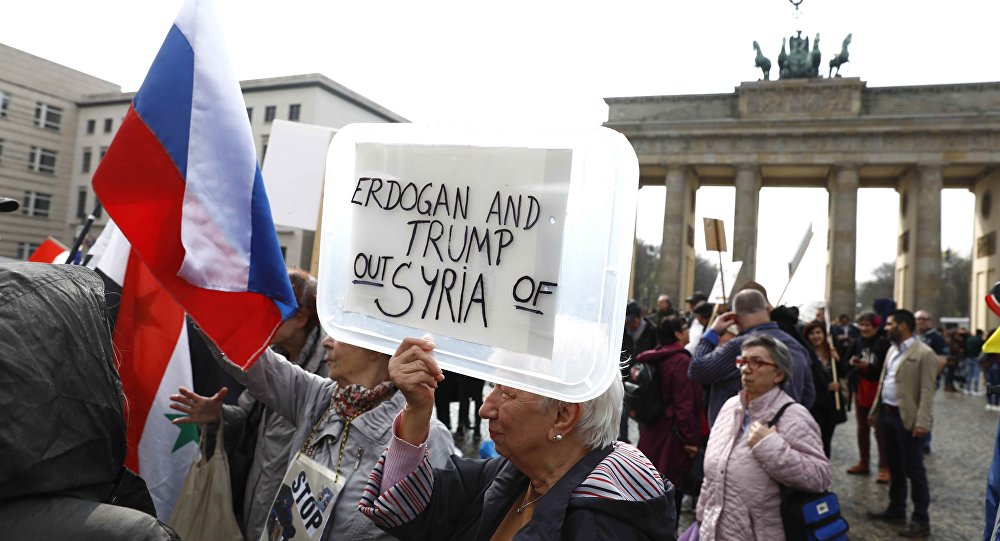 Germans Rally to Denounce US, UK, France Strike on Syria