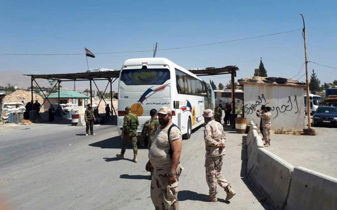 بالصور...إرهابيو "جيش الإسلام" في دوما إلى جرابلس