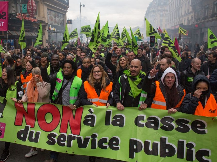 Trabajadores ferroviarios se manifiestan en París Trabajadores ferroviarios se manifiestan en París