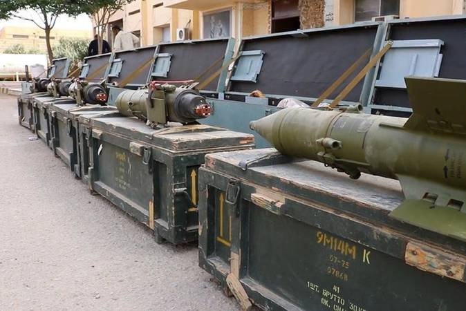 Fuerzas sirias descubren armas israelíes usadas por Daesh en Deir Ezzor Fuerzas sirias descubren armas israelíes usadas por Daesh en Deir Ezzor