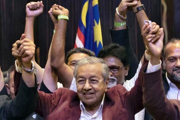 Mahathir Muhammad Returns to Power in Malaysia after Shocking Election Win