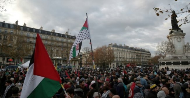 تظاهرات حاشدة ضدّ زيارة نتنياهو إلى فرنسا+صور
