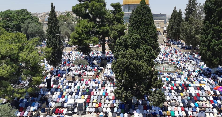 280,000 Palestinians Pray at Al-Aqsa on Quds Day, 4 Killed in Gaza