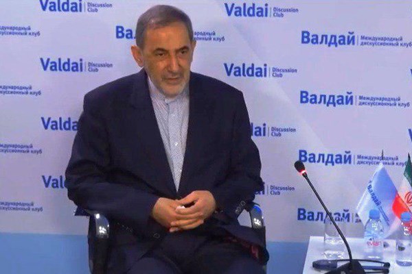 مشاور رهبر معظم انقلاب: ایران با تهدید آمریکا از سوریه خارج نمی‌شود