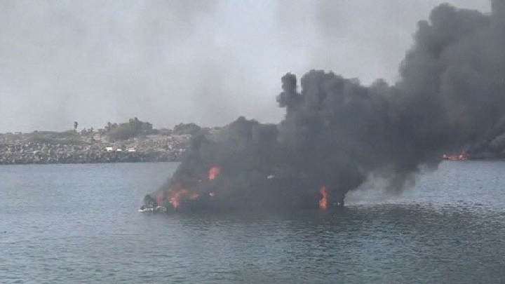 13 Yemeni Fishermen Killed After Saudi Warplanes Strike Their Boat off Hudaydah Coast