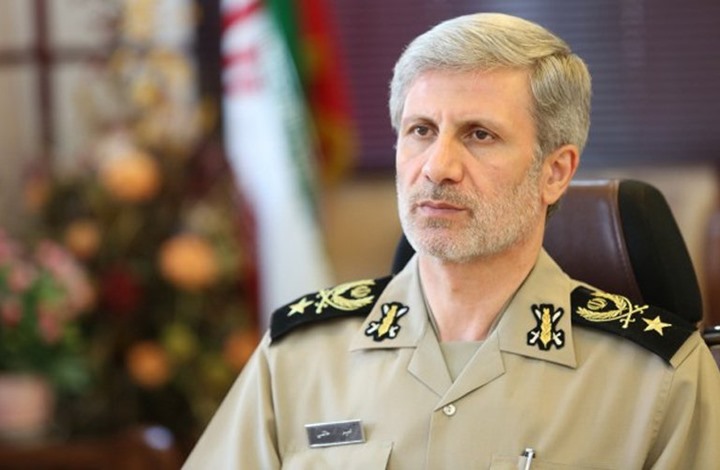 وزير الدفاع الايراني من قلب دمشق يؤكد على الحفاظ على وحدة الاراضي السورية