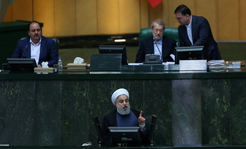 Iranian President Appeared before Parliament to Answer Economic Questions