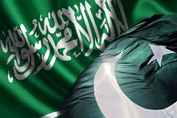 الإندبندنت: السعودية قدمت 10 مليارات دولار رشوة للحكومة الباكستانية لهذا السبب