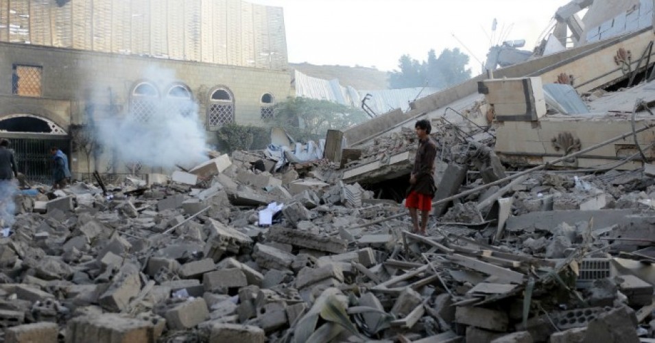 Saudi-Led Warplanes Kill 15 Civilians in Yemen Bombardment