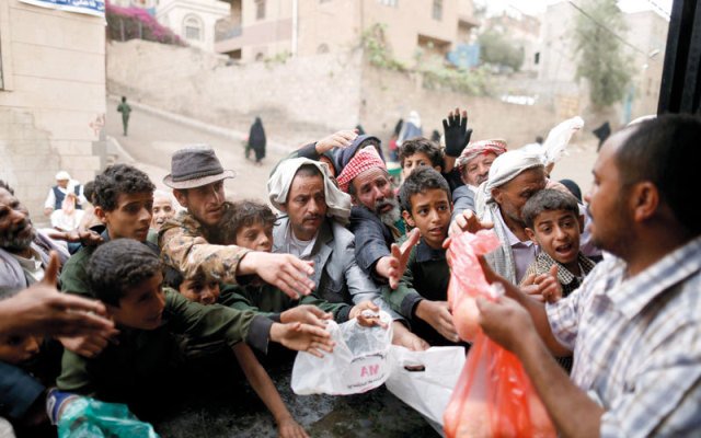 منظمة إنسانية: مليون طفل إضافي في اليمن مهدد بالمجاعة بسبب استئناف الهجوم على الحديدة