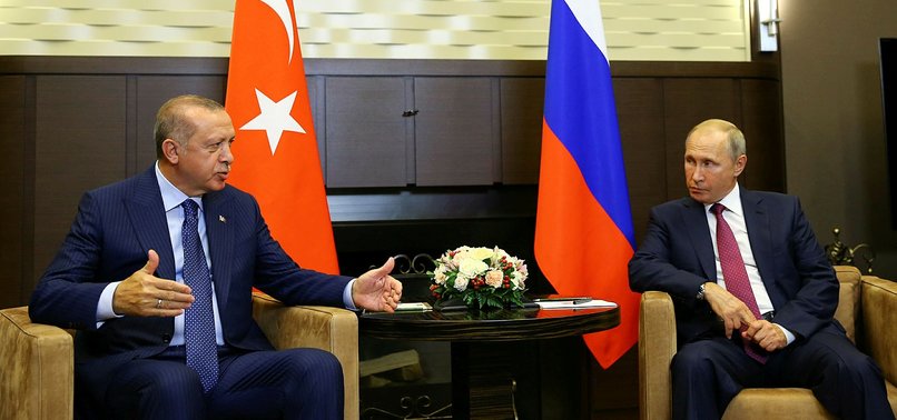 مخاوف وآمال "أردوغان" في رحلته إلى روسيا.. هل سيقدّم الدب القطبي المساعدة لأنقرة؟