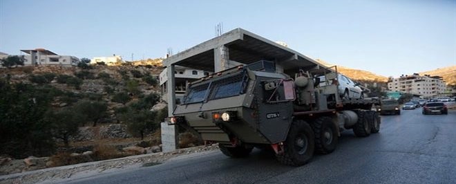 قوات الاحتلال تقتحم حي الطيرة بالضفة الغربية وتعتقل 13 فلسطينياً