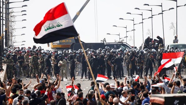 العراق: المرجعية تحذر من التدخلات الخارجية وتدعو للإسراع في إقرار قانون انتخابي منصف
