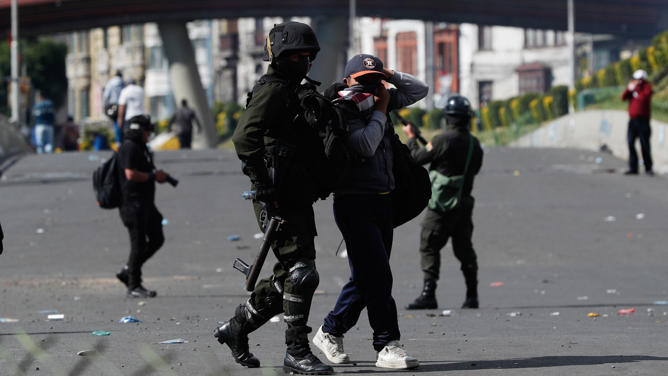 Bolivia’s Coup Gov’t Targets Alternative Media as Crackdown Turns Increasingly Violent
