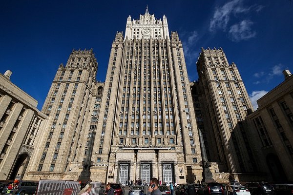 روسیه: مدارک ارتباط آمریکا با داعش را در اختیار داریم