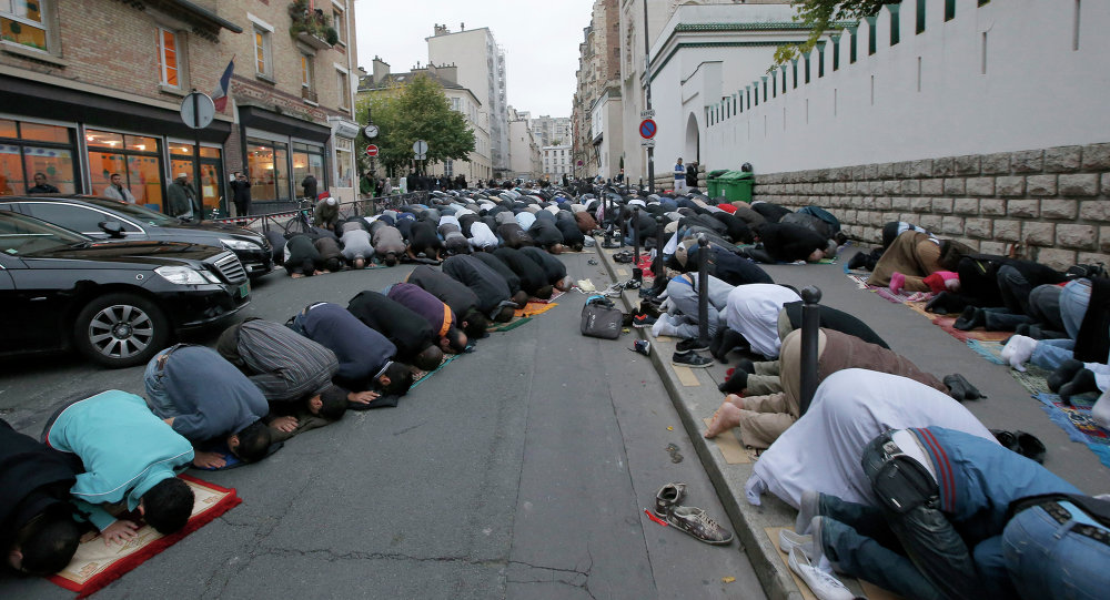 French Muslims Experience Racism 2-3 Times National Average