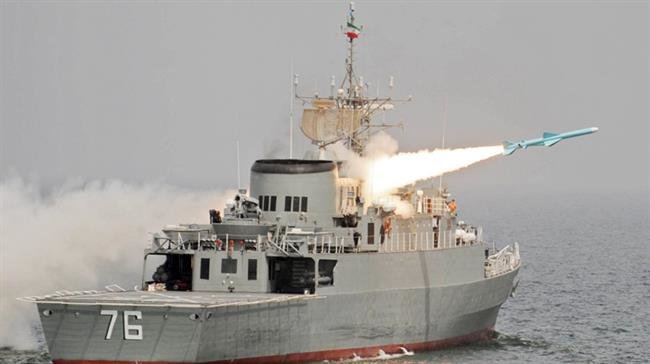 Iranian Naval Forces Holding Massive Drill in Persian Gulf, Sea of Oman