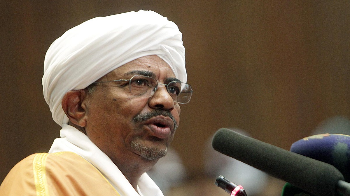 الرئيس السوداني عمر البشير يعلن حالة الطوارئ