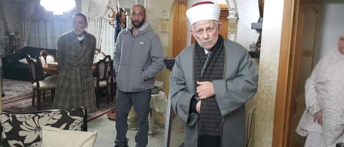 بعد يوم على فتح باب الرحمة... القوات الإسرائيلية تعتقل رئيس المجلس الإسلامي الأعلى بالقدس!