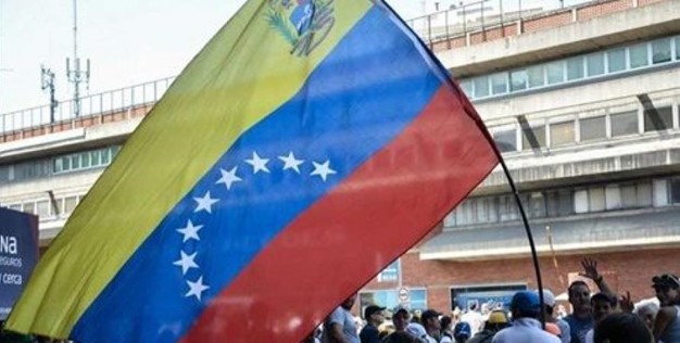 الخارجية الفنزويلية: معارضون وبمساعدة أمريكية استولوا على بعثاتها الدبلوماسية في أمريكا
