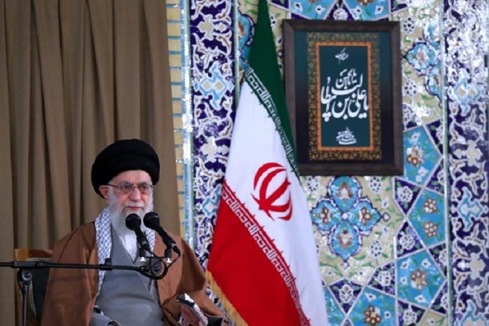 Iran to Defeat Enemies in Economic War: Leader