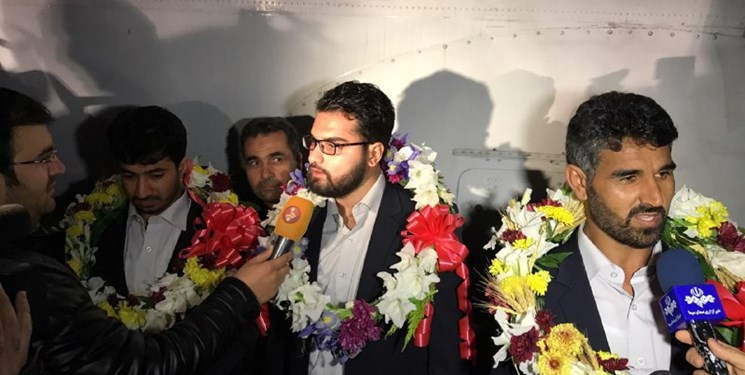 Freed Iran Border Guards Arrive Home after Captivity in Pakistan