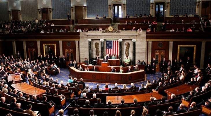 أعضاء في الكونغرس الأمريكي ينتقدون سياسة بلادهم في فنزويلا