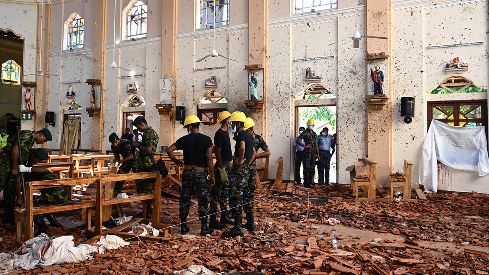 Seven Suicide Bombers Carried out Sri Lanka Attacks, Intl Network Involved: Officials