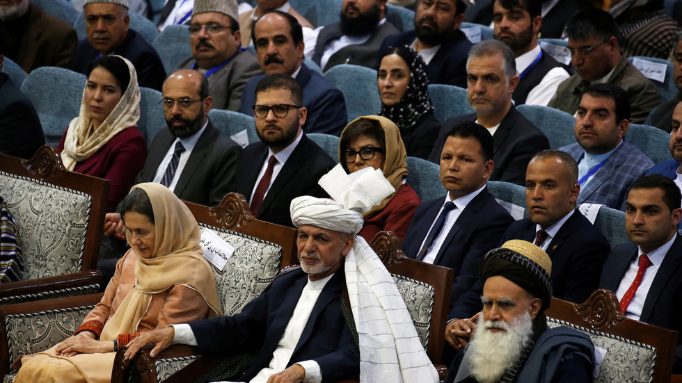 3,000 Afghan Figures Attend Loya Jirga to Discuss Peace with Taliban