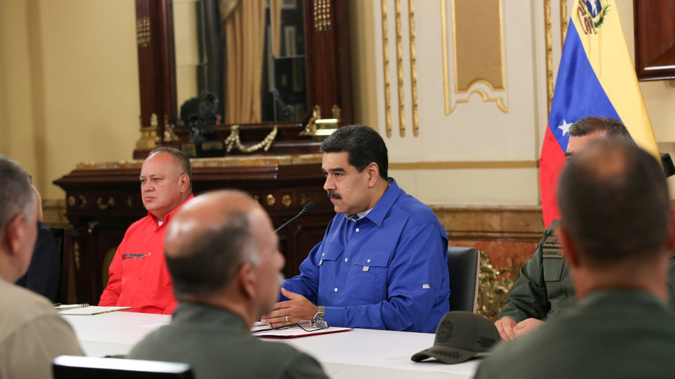 Maduro Hails Venezuelan Army for Defeating Coup