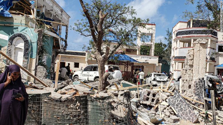26 Dead as Al-Shabaab Militants Attack Hotel in Somali