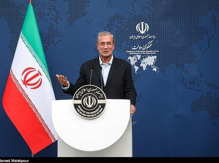 الحكومة الإيرانية تعلق على طلب بومبيو الحديث إلى وسائل الإعلام الإيرانية